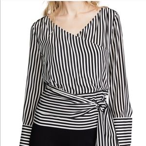 NWT Alice + Olivia Alba Cross Front Blouse